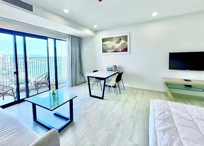 Gold Coast Luxury Apartment Nha Trang